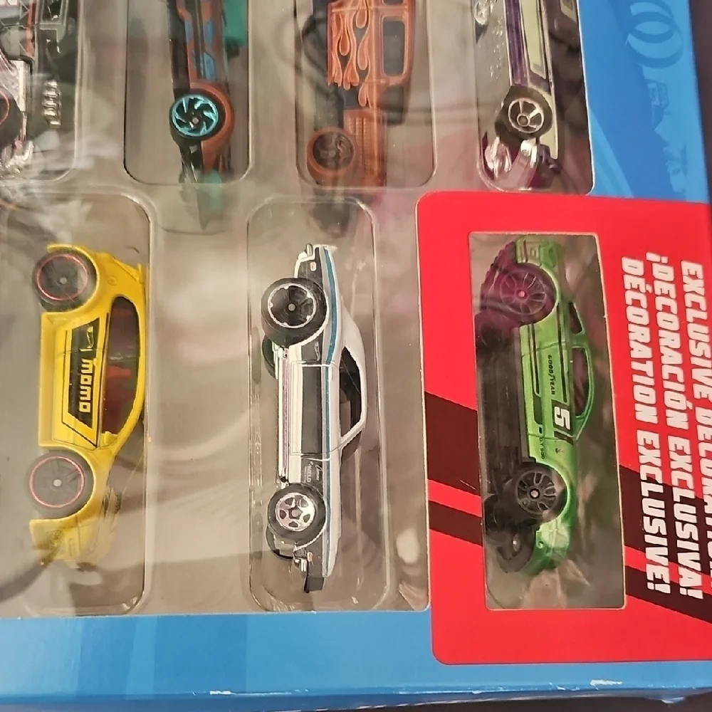 HOT WHEELS 9-Pack Die-Cast Cars Set - NEW